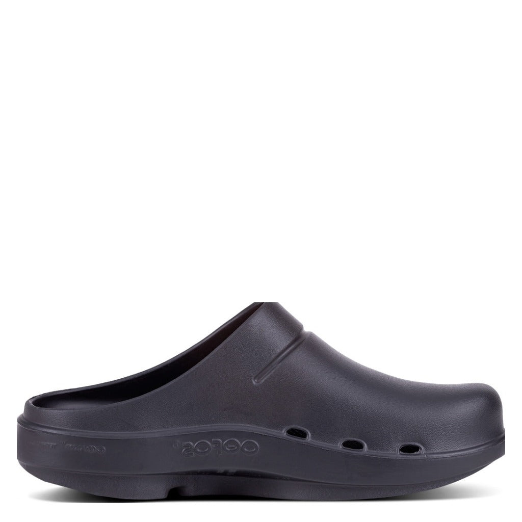 OOFOS OOcloog Clog - Black - Shoetopia Footwear