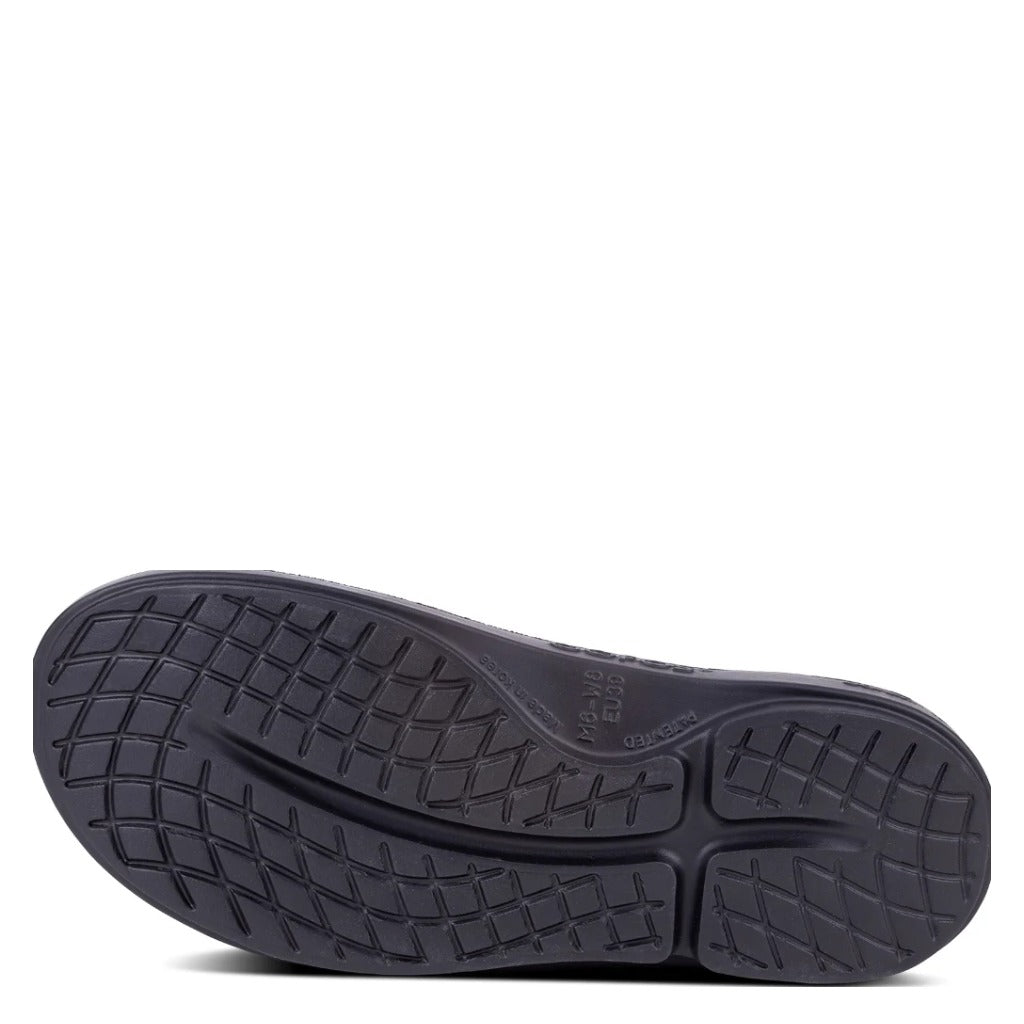 OOFOS OOcloog Clog - Black - Shoetopia Footwear