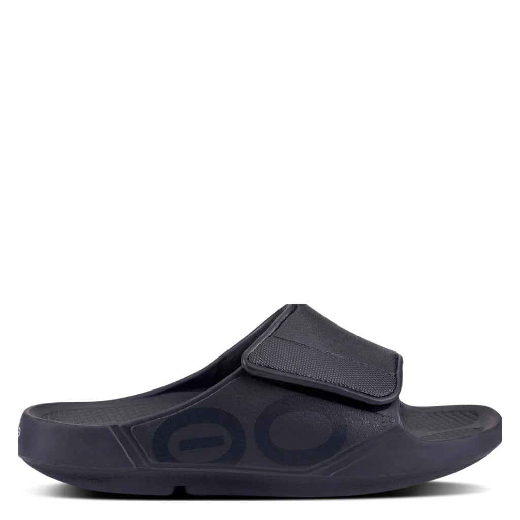 OOFOS OOahh Sport Flex Sandal - Matte Black - Shoetopia Footwear