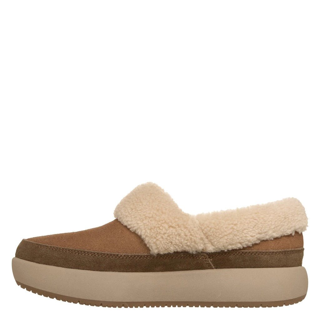 Skechers Cozy Lodge Cedar Snuggle Chestnut - Shoetopia Footwear