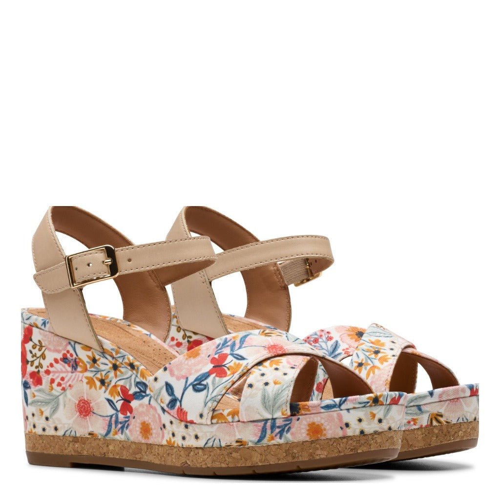 Clarks Chicly Floral - Shoetopia Footwear