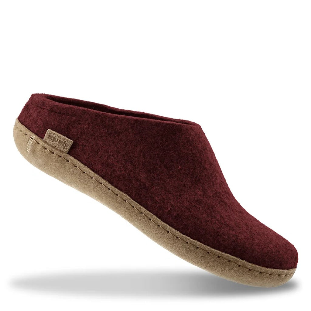 Glerups, Slip-On With Leather Sole, Unisex, Slipper, Beet, Angled view