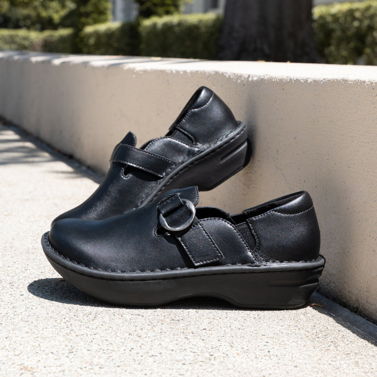Alegria Fynn - Black Nappa - Shoetopia Footwear