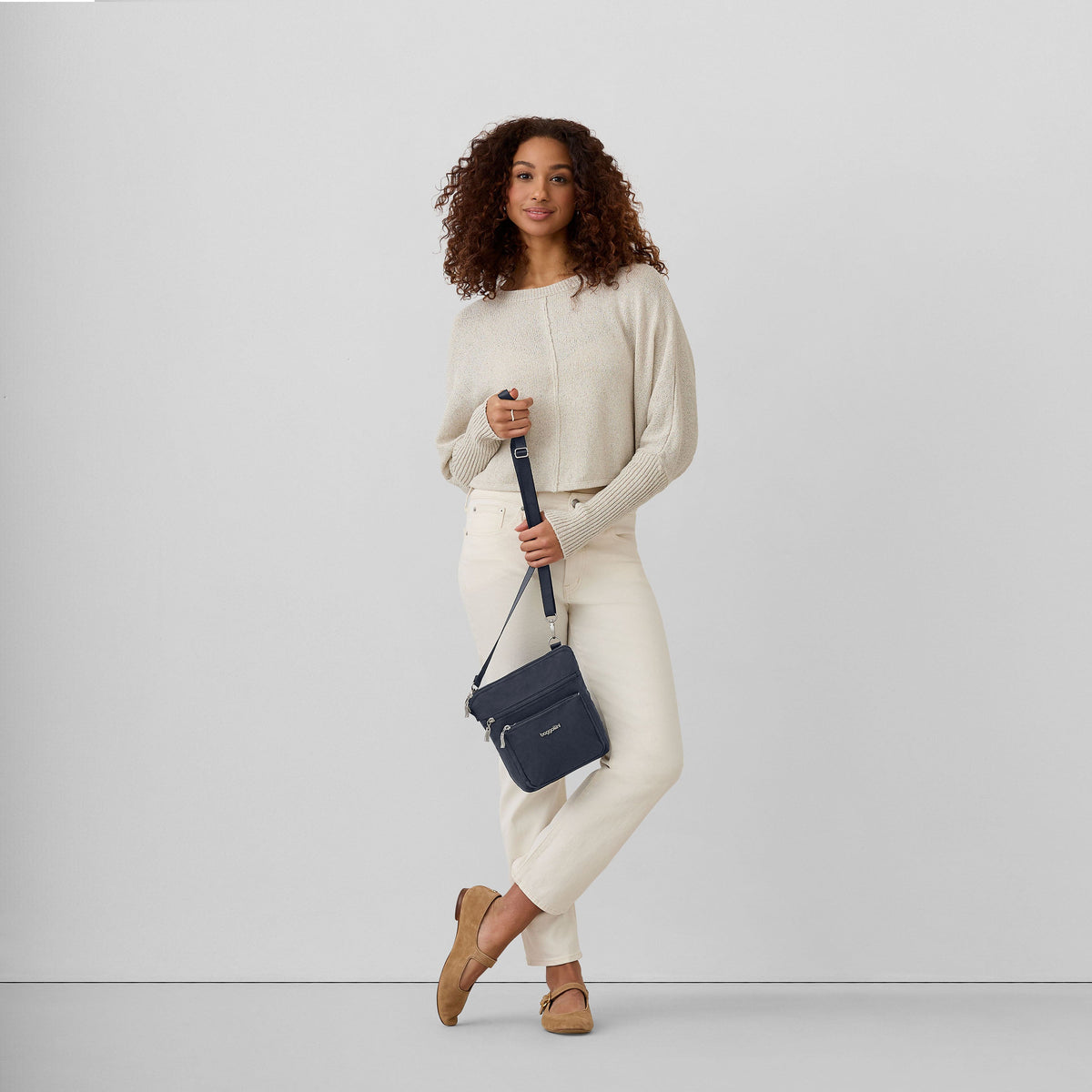Baggallini, Modern Everywhere Pocket, Crossbody Bag, French Navy, Lifestyle image