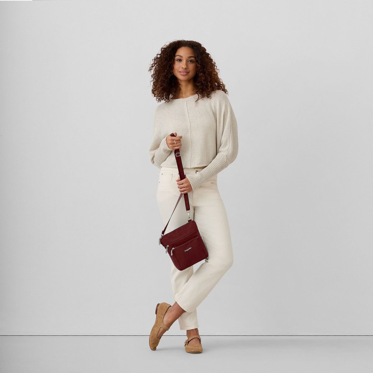 Baggallini Modern Everywhere Pocket - Jam - Shoetopia Footwear
