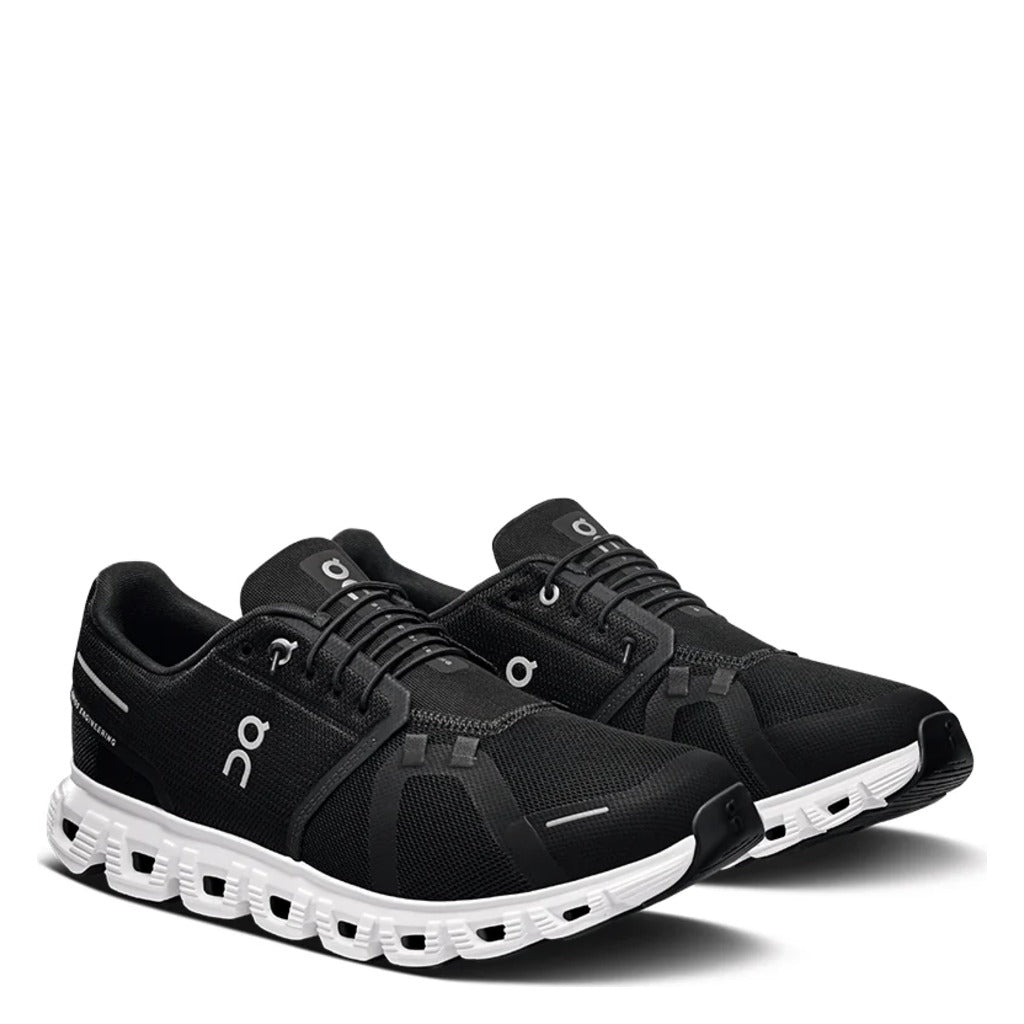 On, Cloud 6, Men's, Sneaker, Black/White, Angled view