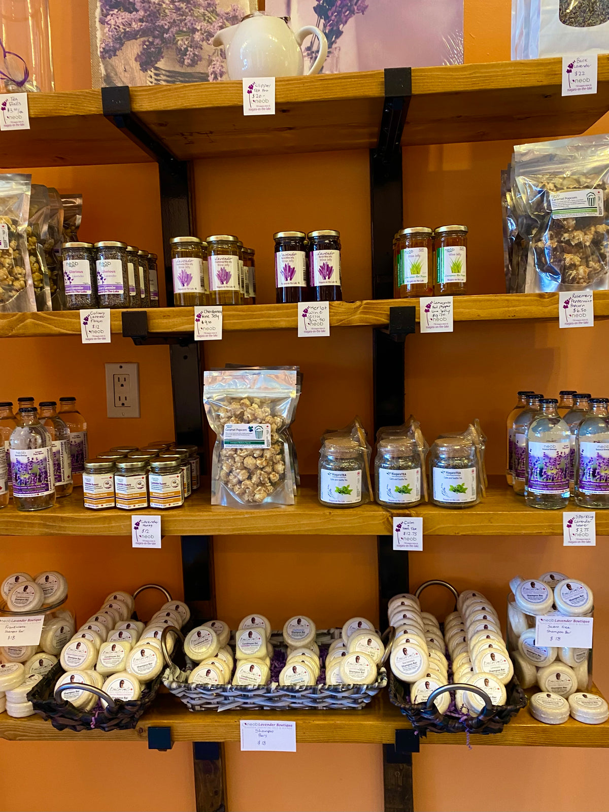 Shop Local, Eat Local, Stay Local - Shoetopia Footwear