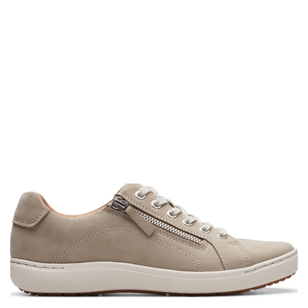 Clarks Nalle Lace - Shoetopia Footwear