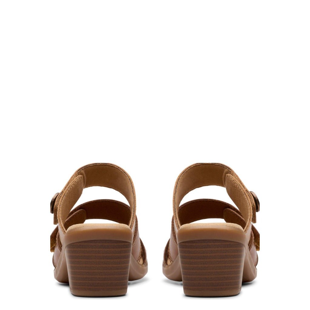 Clarks Emily 2 Adella - Shoetopia Footwear