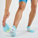 Feetures, Elite Ultra-Light Cushion No Show Tab, Unisex, Sock, Cool Plunge, Angled view