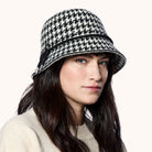 Canadian Hat, Calesta, Women's, Cloche Hat, Black/White, Lifestyle image