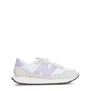 
            
                Load image into Gallery viewer, NEW BALANCE 237
            
        